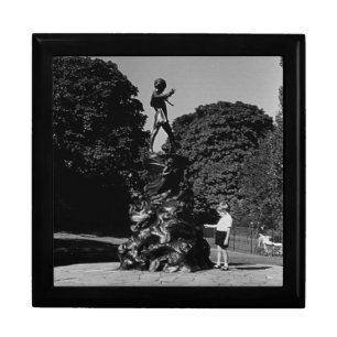 Vintage England London Peter Pan statue Kensington Gift Box