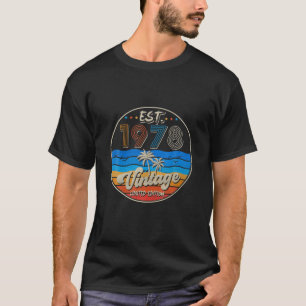 Vintage Est. 1978 44Th Birthday Born In 1978 44 Ye T-Shirt