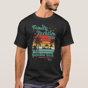 Vintage Family Vacation 2022 Texas Galveston Beach T-Shirt