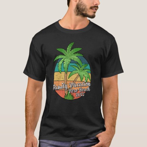 Vintage Family Vacation 2023 Florida Vero Beach T_Shirt
