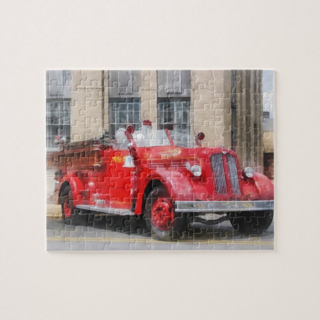 Vintage Fire Truck Jigsaw Puzzle (Horizontal)
