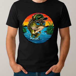 Vintage fishing graphic for dad gift T-Shirt