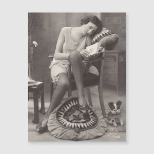 Vintage Flapper Girl 1920's magnetic postcard