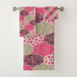 Vintage Floral Moroccan Pattern Pink Bath Towel Set