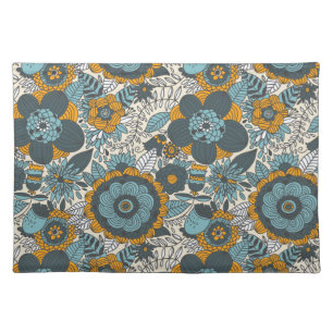 Vintage floral pattern cloth placemat