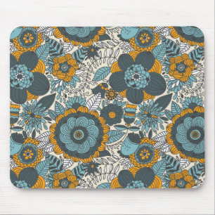 Vintage floral pattern mouse pad
