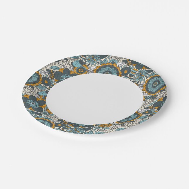 Vintage floral pattern paper plates (Angled)