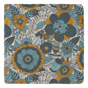 Vintage floral pattern trivet