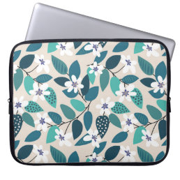 Vintage floral seamless pattern. Beautiful white f Laptop Sleeve