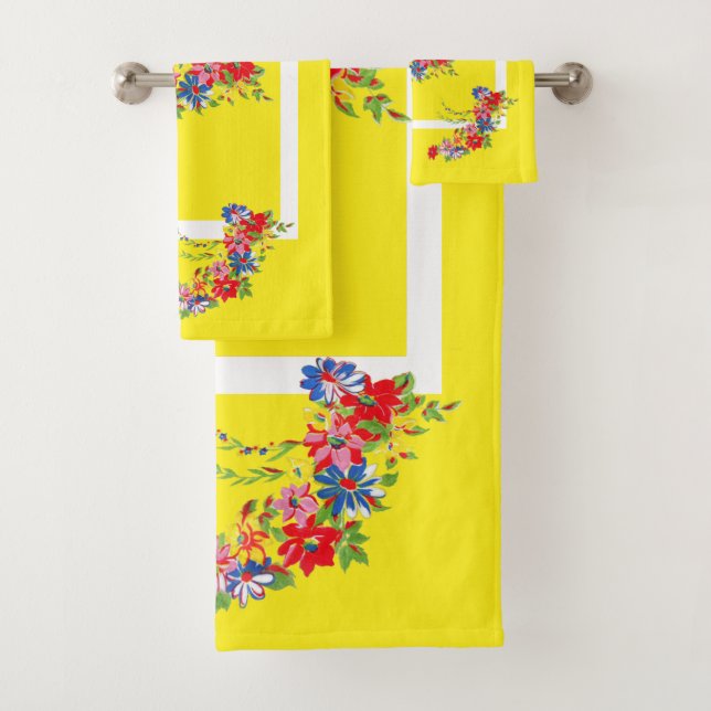 Vintage Floral Towel Set (Insitu)