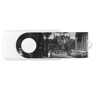 Vintage France Paris Notre Dame Cathedral Flash Drive