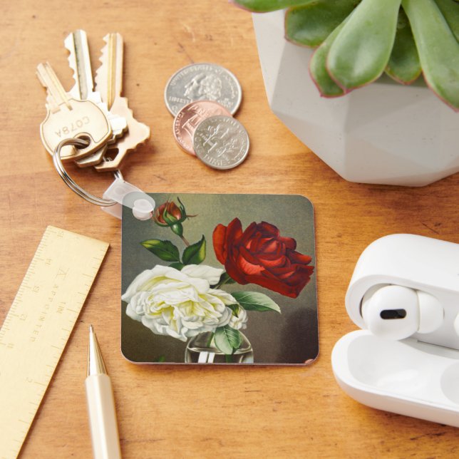 Vintage Garden Roses in a Glass Vase Keychain (Desk)