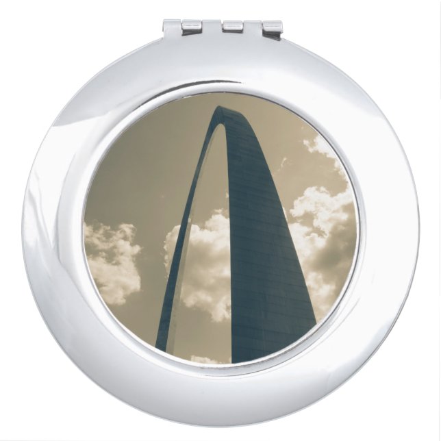 Vintage Gateway Arch Mirror For Makeup (Front)