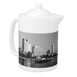 Vintage Germany Frankfurt Main river Teapot
