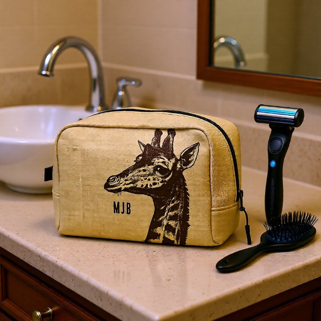 Vintage Giraffe Illustration Dopp Kit (Creator Uploaded)