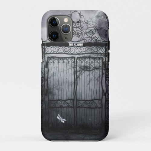 Vintage Goth Gates  Full Moon  iPhone 11 Pro Case