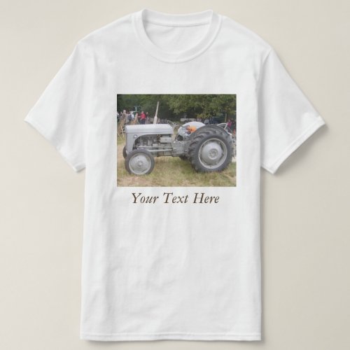 Vintage Gray massey fergison tractor photo T_Shirt