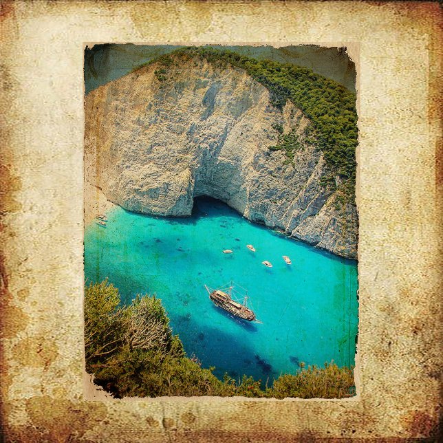 Vintage Grunge Cove Scrapbook Paper (Creator Uploaded)