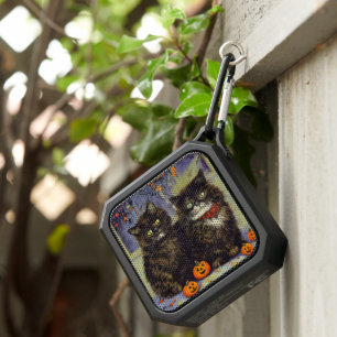Vintage Halloween Kittens Bluetooth Speaker