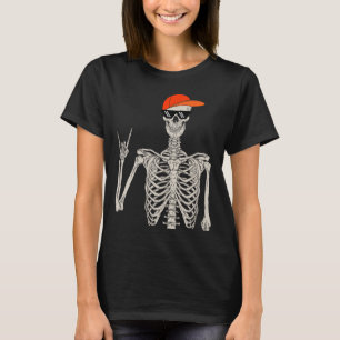 Vintage Halloween Skeleton Rock On Hand Skeleton M T-Shirt
