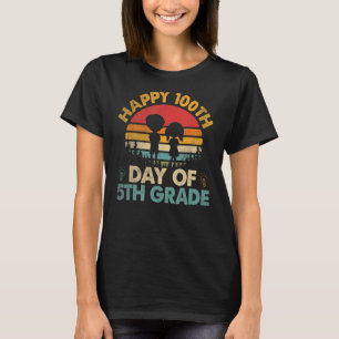 Vintage Happy 100th Day of 5th Grade Teachers Stud T-Shirt