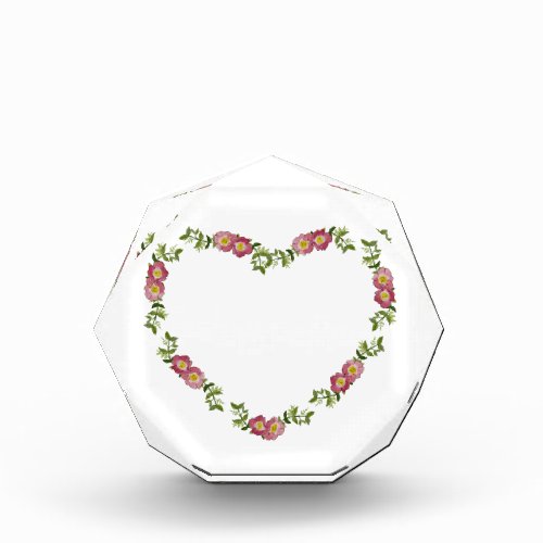 Vintage Heart_Shaped Wreath of Flowers for Mom Acrylic Award