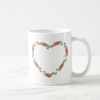 Vintage Heart-Shaped Wreath of Flowers for Mom Coffee Mug