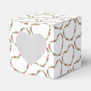 Vintage Heart-Shaped Wreath of Flowers for Mom Favor Boxes