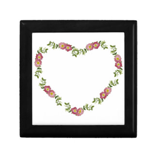 Vintage Heart-Shaped Wreath of Flowers for Mom Gift Box