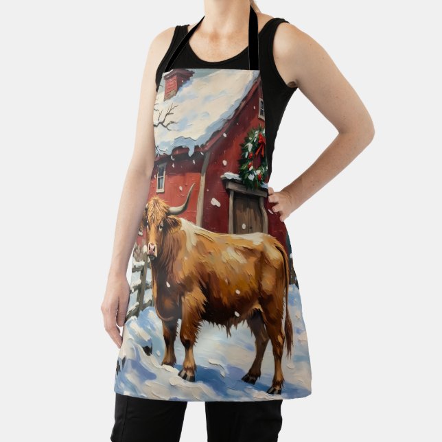 Vintage Highland Cow at Snowy Christmas Barn Apron (Insitu)