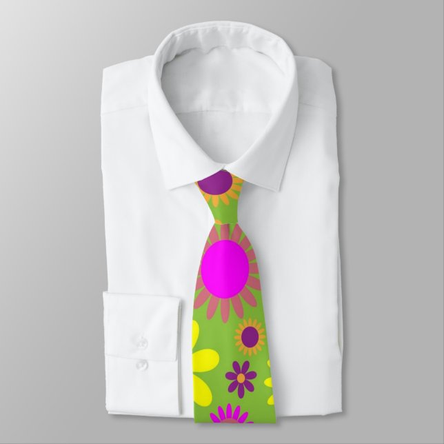 Vintage hippie, daisy flowers. red, purple, pink, tie (Tied)