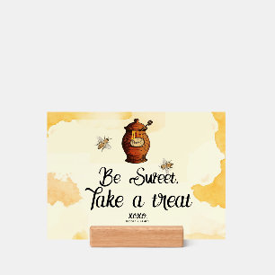 Vintage Honey Pot Honey Bee Baby Shower Favor Sign Holder