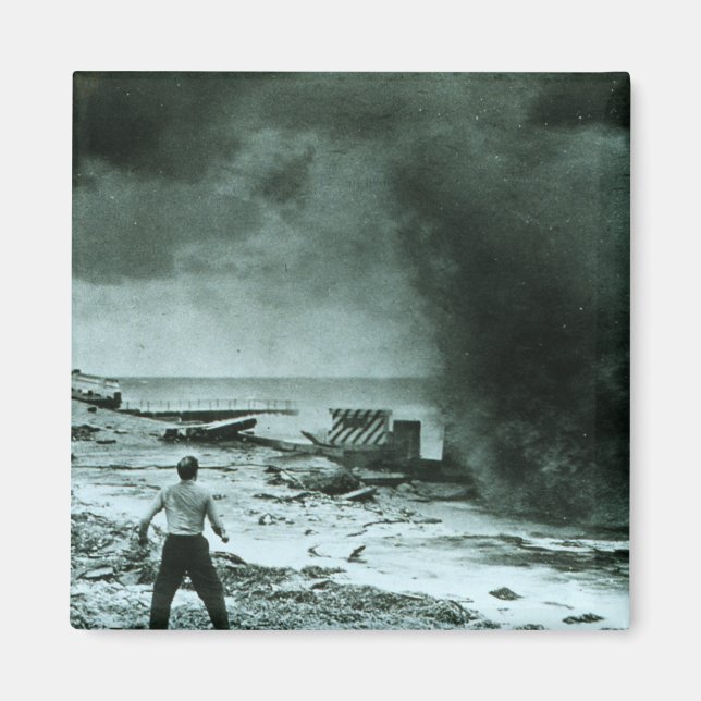 Vintage Hurricane Wave Magnet (Front)