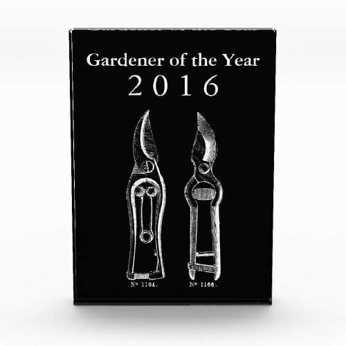 VINTAGE ILLUSTRATION Gardener of The Year Award 1