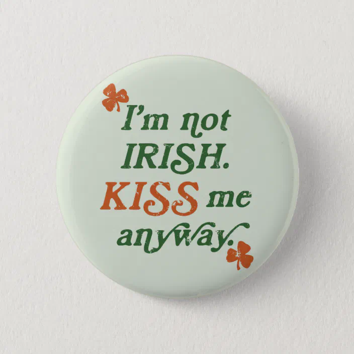 5 St Patrick's Day kiss me i'm irish lucky charm NEW Pinback Button Set 