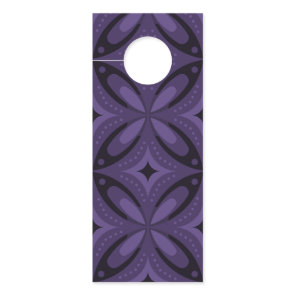 Vintage-Inspired Abstract Geometric Design Door Hanger