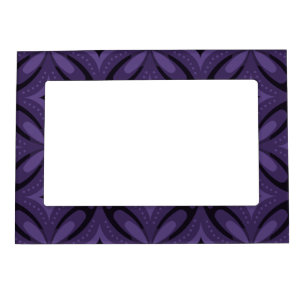 Vintage-Inspired Abstract Geometric Design Magnetic Frame