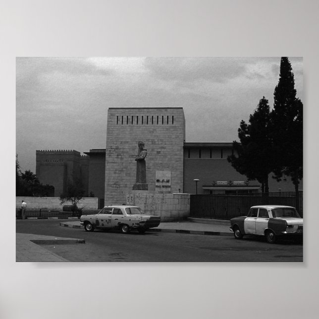 Vintage Iraq Baghdad museum Poster (Front)