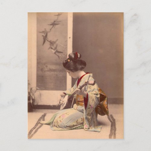 Vintage Japanese geisha playing the shamisen Postcard