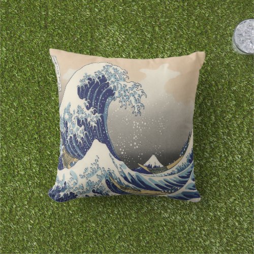 vintage japanese ukiyo e art the great wave outdoor pillow