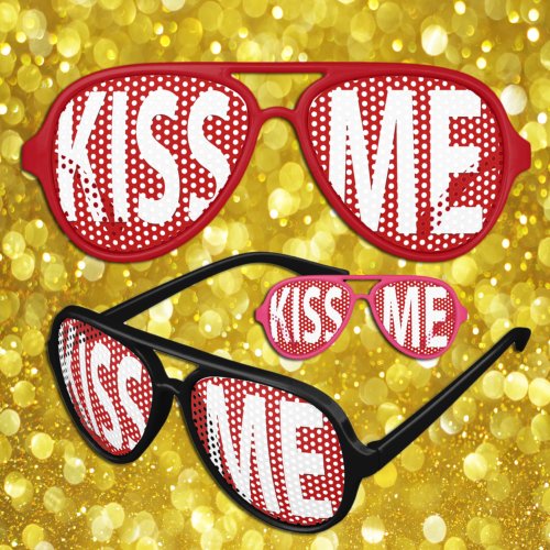 Vintage KISS ME Sunglasses  Fun Party Shades