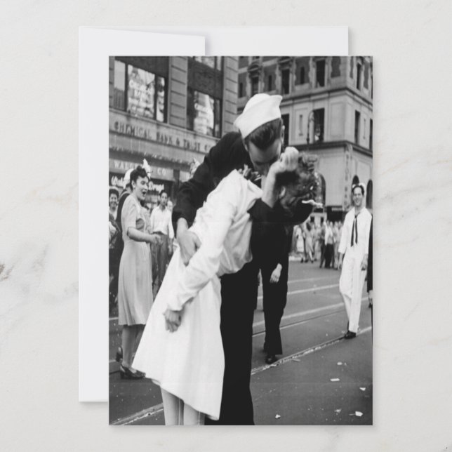 Vintage Kissing Couple.Hug Kiss Invitation (Front)