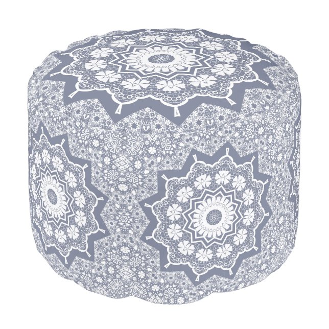Vintage lace pouf (Angled Front)