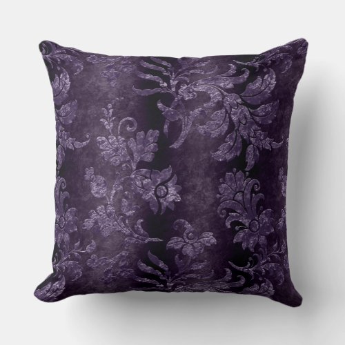 Vintage Lilac Floral Damask Purple Pattern Throw Pillow