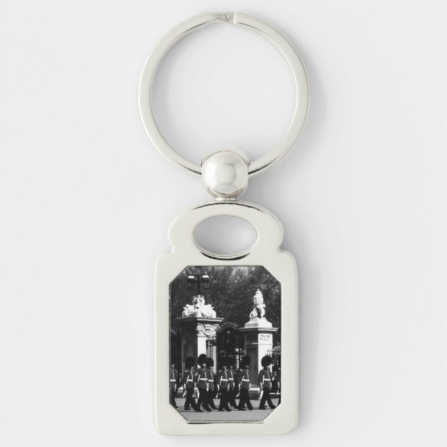 Vintage London Changing guard Buckingham palace Keychain (Front)