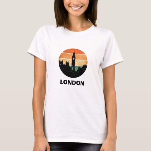 Vintage London Sunset Cityscape Travel Souvenir T_Shirt