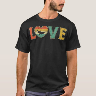 Vintage Love Shark Retro 70s 80s Heart Sea Animals T-Shirt