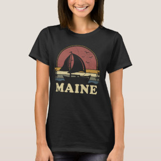 Vintage Maine Sailing Sailboat Summer Boating Sail T-Shirt