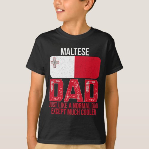 Vintage Maltese Dad Malta Flag Design For Fathers T_Shirt