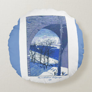 "Vintage Manhattan Cityscape 1890" Round Pillow